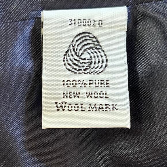 Pendleton Women’s Vintage 100% Virgin Wool Tartan Plaid Blazer No Size Tag Med? - Picture 9 of 11